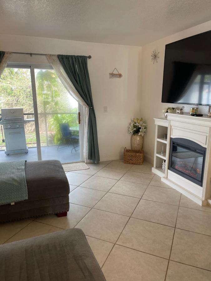 Bright And Beachy 2Bed 1Bath Home - Unit 210 Cocoa Beach Exterior foto